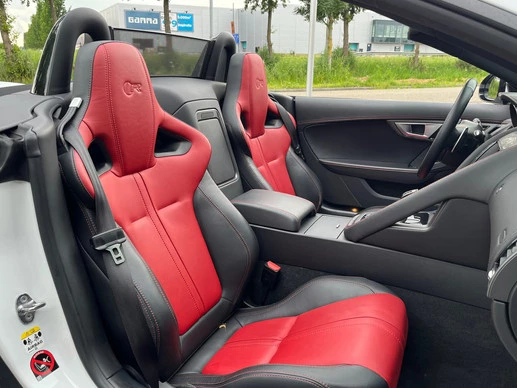 Jaguar F-Type - Afbeelding 8 van 30