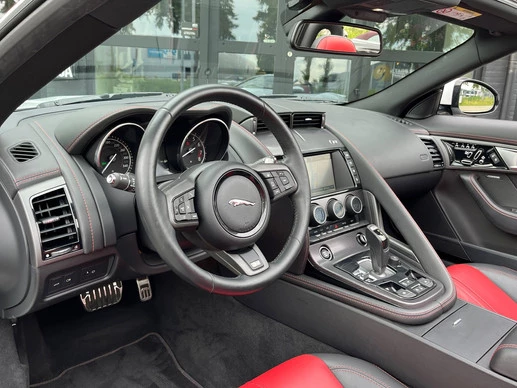 Jaguar F-Type - Afbeelding 14 van 30