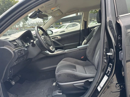 Lexus CT - Afbeelding 13 van 30