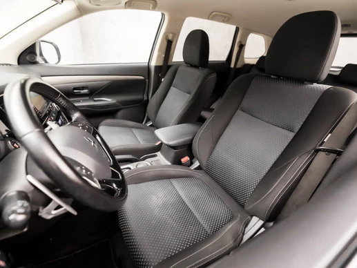 Mitsubishi Outlander Sport - Afbeelding 13 van 30