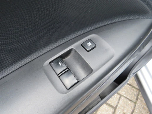 Mitsubishi Space Star - Afbeelding 18 van 30