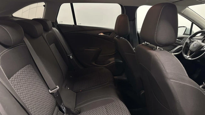 Opel Astra - Afbeelding 14 van 30