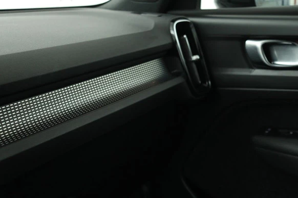 Volvo XC40 - Afbeelding 16 van 30