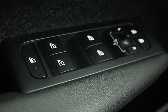 Volvo XC40 - Afbeelding 22 van 30
