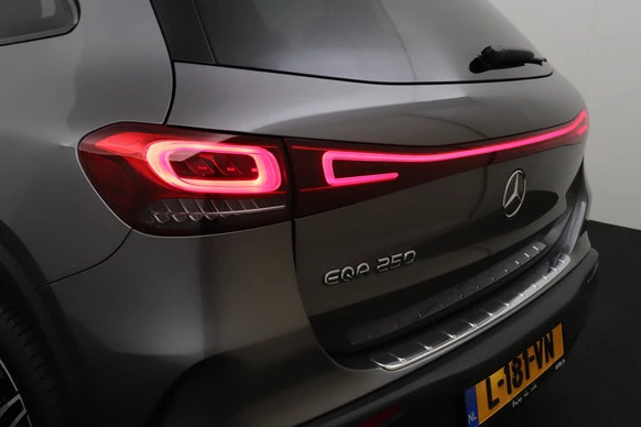 Mercedes-Benz EQA - Afbeelding 10 van 30