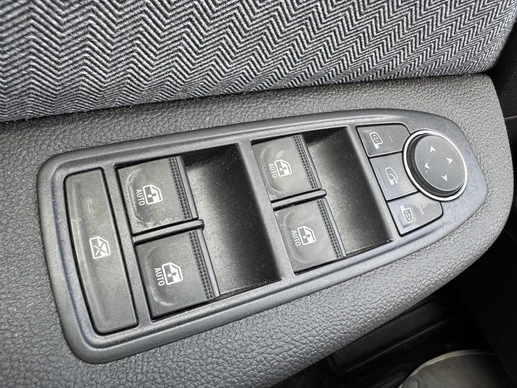 Renault Clio - Afbeelding 14 van 18
