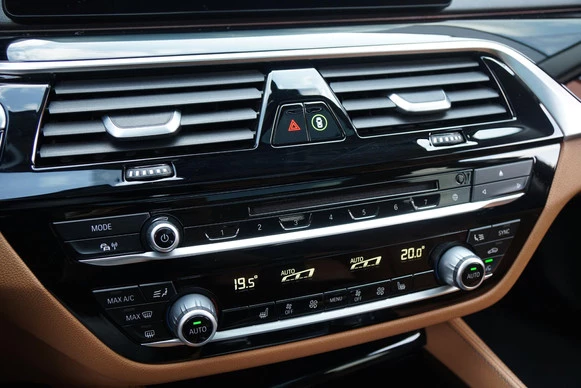 BMW 5 Serie - Afbeelding 14 van 30