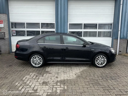 Volkswagen Jetta - Afbeelding 6 van 30