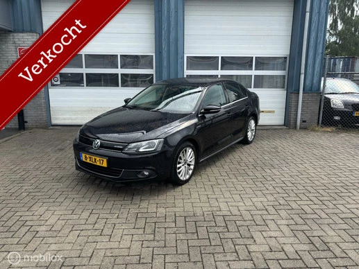 Volkswagen Jetta - Afbeelding 1 van 30