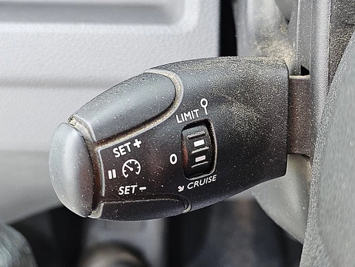 Opel Vivaro - Afbeelding 12 van 21