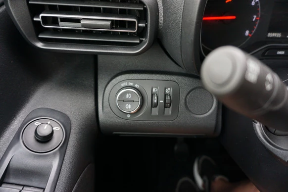 Opel Combo - Afbeelding 26 van 30