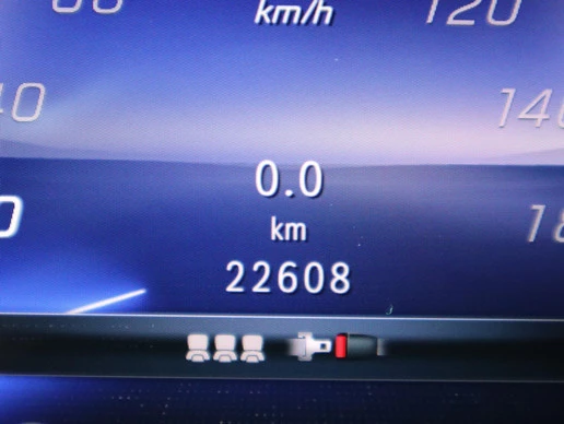 Mercedes-Benz EQB - Afbeelding 17 van 28