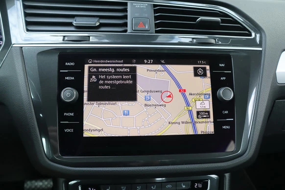 Volkswagen Tiguan - Afbeelding 8 van 30