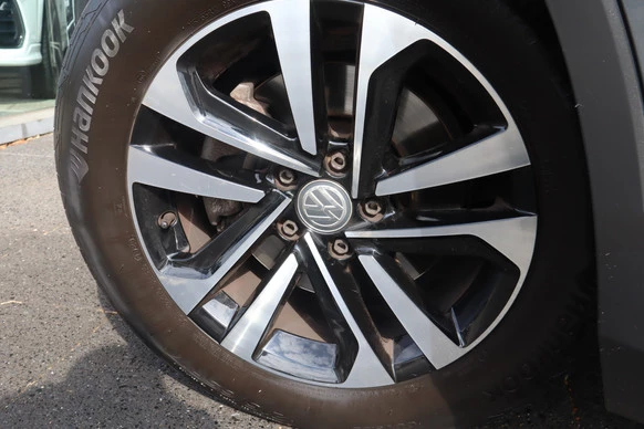 Volkswagen Tiguan - Afbeelding 29 van 30