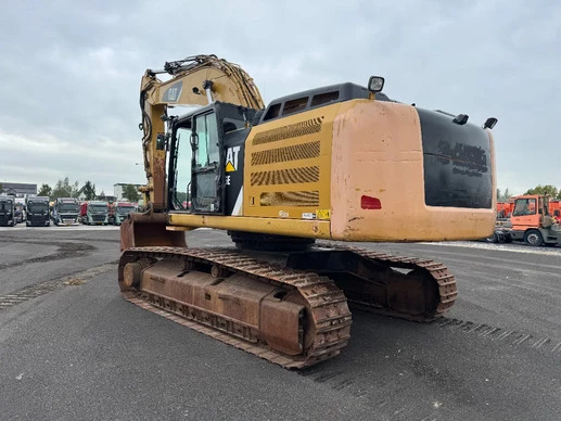Caterpillar  - Afbeelding 9 van 19