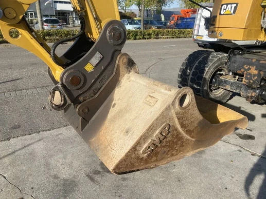 Caterpillar  - Afbeelding 9 van 28