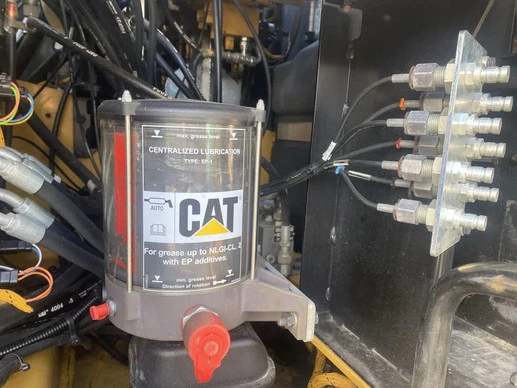 Caterpillar  - Afbeelding 26 van 28