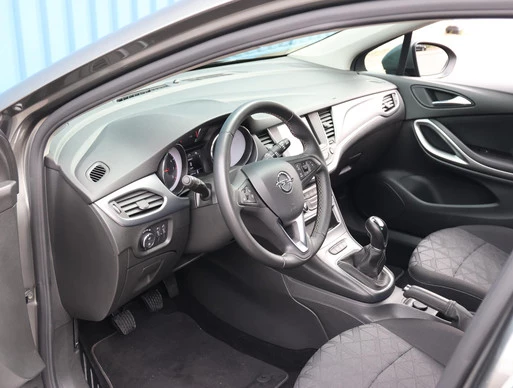 Opel Astra - Afbeelding 10 van 30