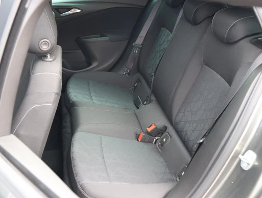 Opel Astra - Afbeelding 15 van 30