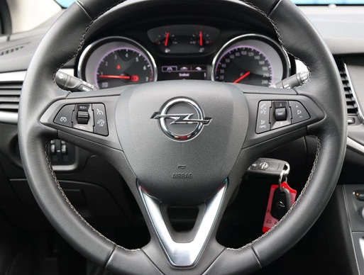 Opel Astra - Afbeelding 25 van 30