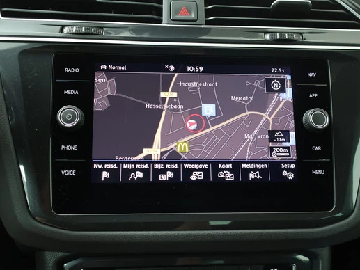 Volkswagen Tiguan - Afbeelding 16 van 30