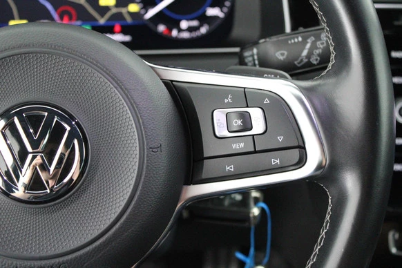 Volkswagen Golf - Afbeelding 16 van 30