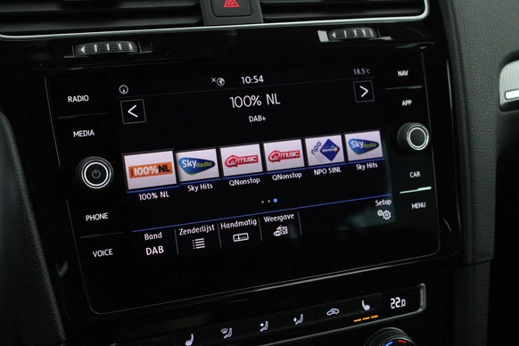 Volkswagen Golf - Afbeelding 21 van 30