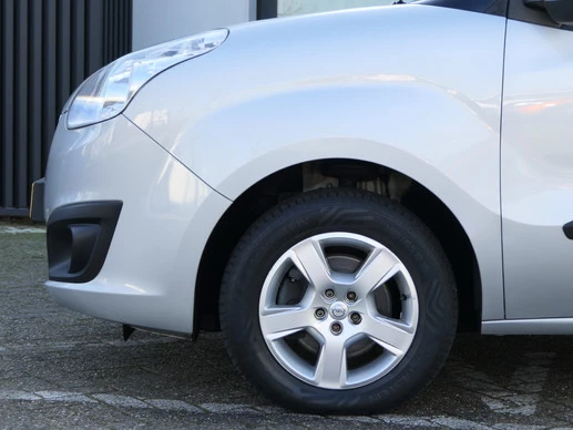 Opel Combo - Afbeelding 9 van 24