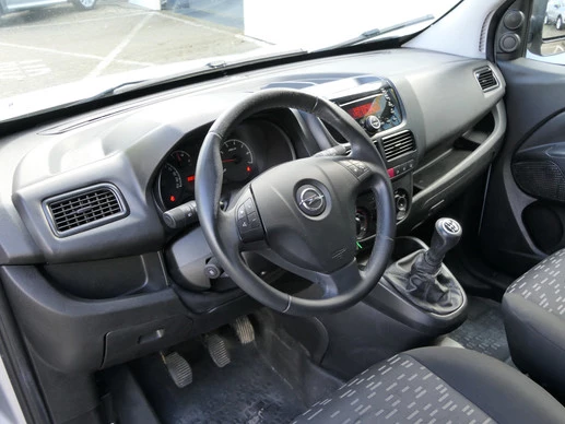 Opel Combo - Afbeelding 11 van 24