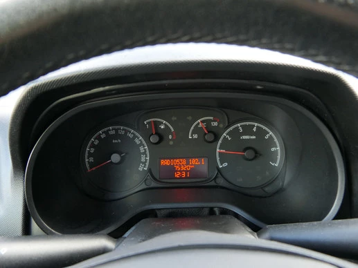 Opel Combo - Afbeelding 24 van 24