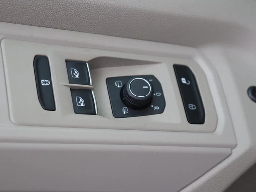 Volkswagen Multivan - Afbeelding 19 van 30