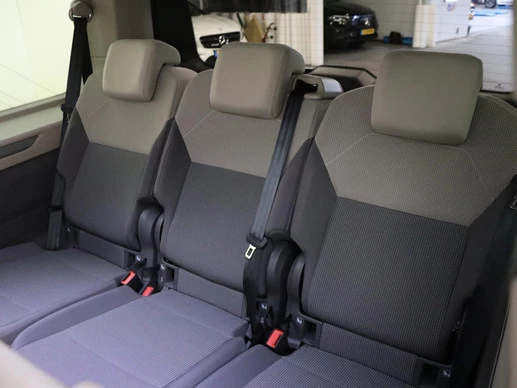 Volkswagen Multivan - Afbeelding 24 van 30