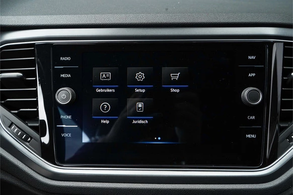 Volkswagen T-Roc - Afbeelding 29 van 30