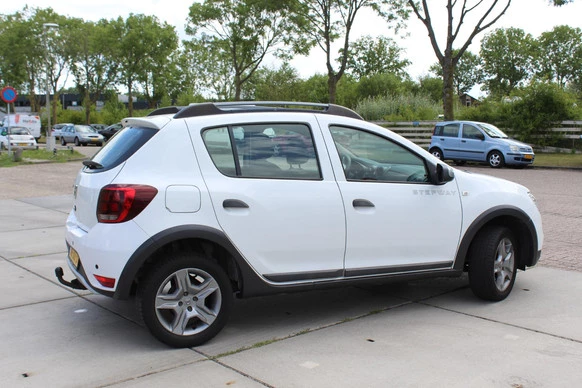 Dacia Sandero Stepway - Afbeelding 3 van 30