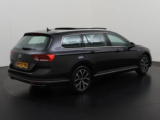 Volkswagen Passat - Afbeelding 4 van 30