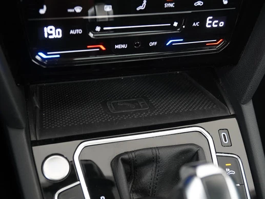 Volkswagen Passat - Afbeelding 12 van 30