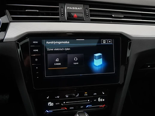 Volkswagen Passat - Afbeelding 19 van 30