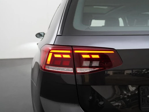 Volkswagen Passat - Afbeelding 27 van 30