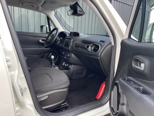 Jeep Renegade - Afbeelding 14 van 29