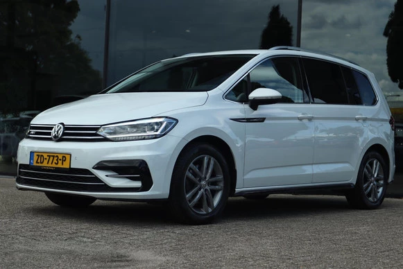 Volkswagen Touran - Afbeelding 1 van 30