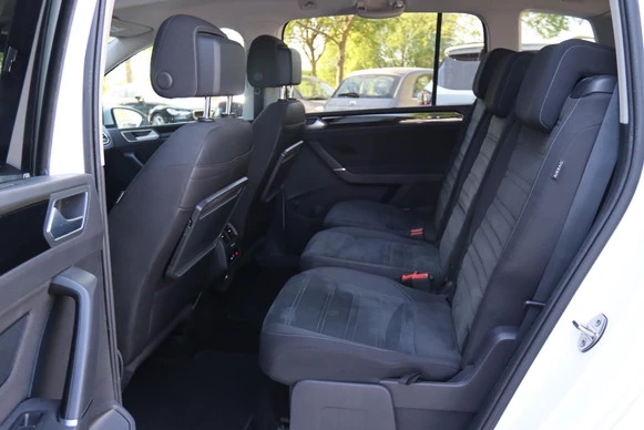 Volkswagen Touran - Afbeelding 12 van 30
