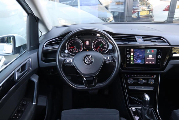 Volkswagen Touran - Afbeelding 16 van 30