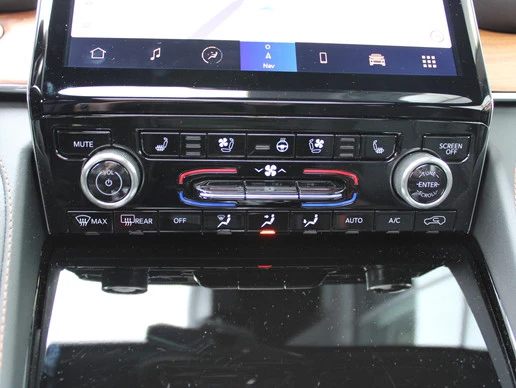 Jeep Grand Cherokee - Afbeelding 17 van 29
