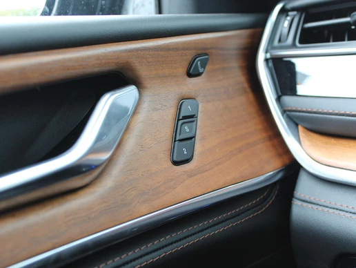 Jeep Grand Cherokee - Afbeelding 21 van 29