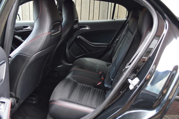 Mercedes-Benz GLA - Afbeelding 10 van 21
