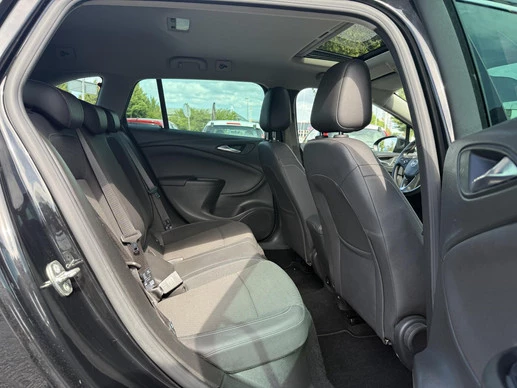Opel Astra - Afbeelding 8 van 30