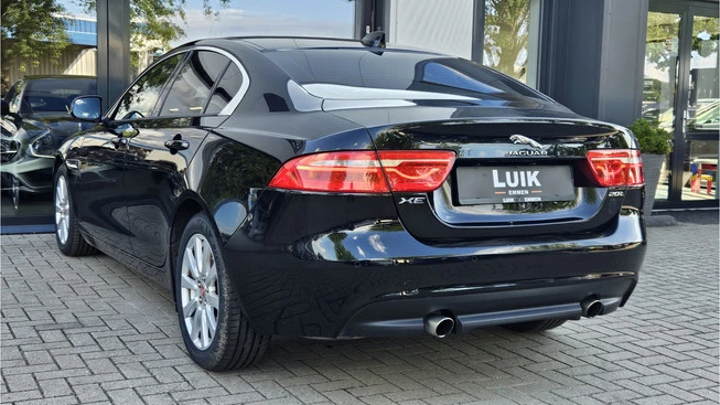 Jaguar XE - Afbeelding 8 van 21