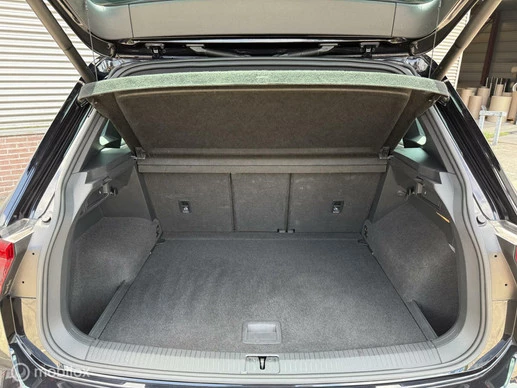 Volkswagen Tiguan - Afbeelding 25 van 27