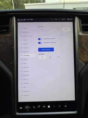 Tesla Model S - Afbeelding 18 van 30