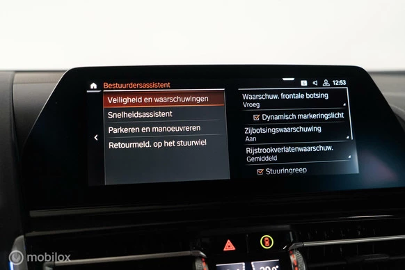 BMW 8 Serie - Afbeelding 25 van 30